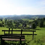 In Silbecke Mit Pool Und Wald Apartment Attendorn