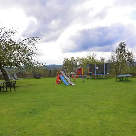 In Silbecke Mit Pool Und Wald *