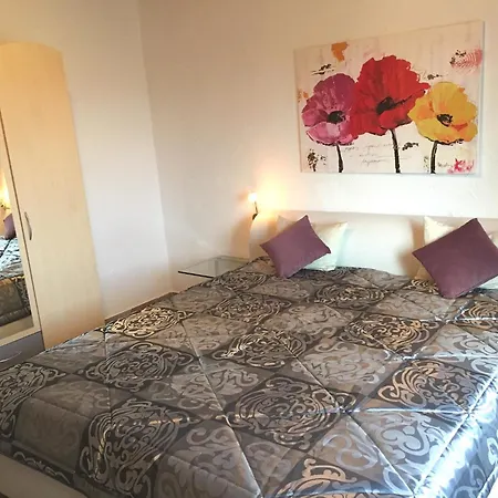 In Silbecke Mit Pool Und Wald Апартаменты *